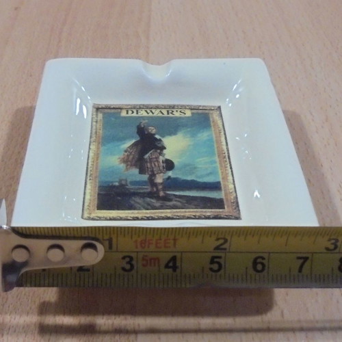 Dewar's Scotch Whisky old promotional ceramic ashtray used