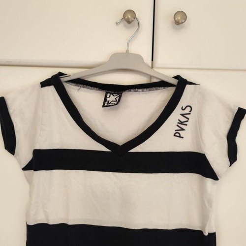 Pukas blouse medium size like new