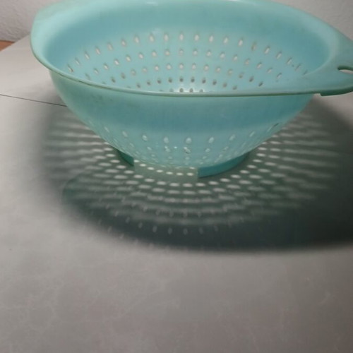 Plastic colander used