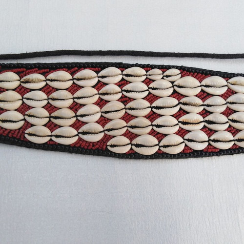 Vintage belt with cowrie shells adjustable, red, boho ethnic