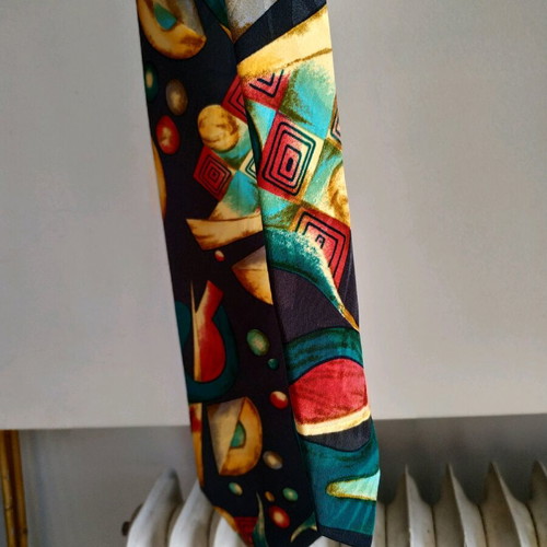 Nino Venturi tie like new, multicolored