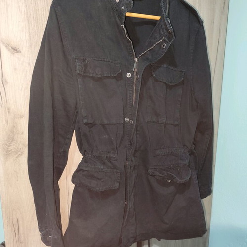 Jean jacket black Large used with pockets and zipper