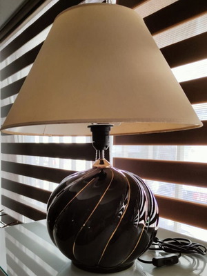 Vintage Italian ceramic table lamp used with gold lines