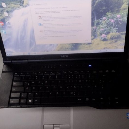 Fujitsu Lifebook laptop used, 8GB RAM, 2.4GHz, with power supply and battery