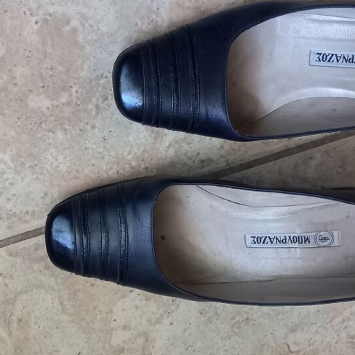 Leather blue pumps used size 38 Mpournazos