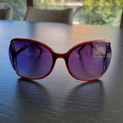 Envy sunglasses like new, burgundy and white