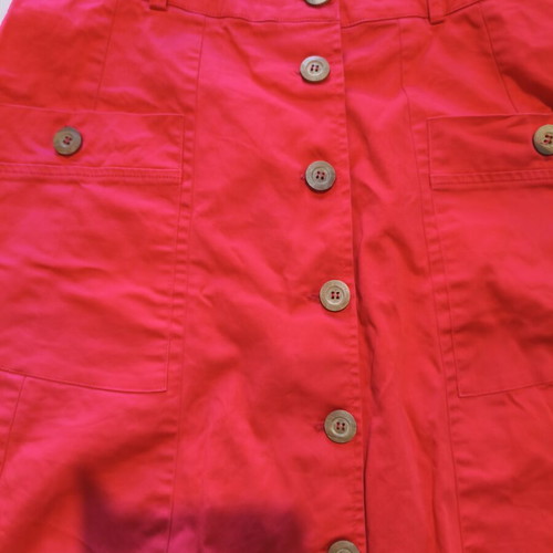 Red skirt with buttons and belt used, summer style, size L