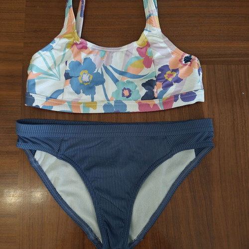 Girls' swimsuit 10-11 years from Decathlon like new, blue multicolor