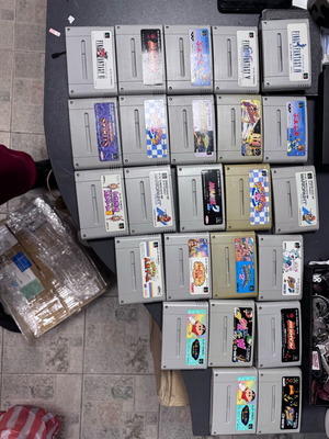 Nintendo Super Nintendo (SNES) used lot of 24 Japanese games