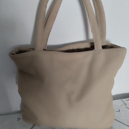 Leather shoulder bag like new, beige, summer style