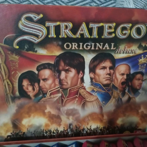 Stratego Original Deluxe like new board game