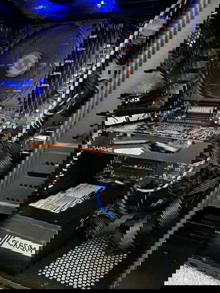Gaming υπολογιστής οκταπύρηνος άψογος
