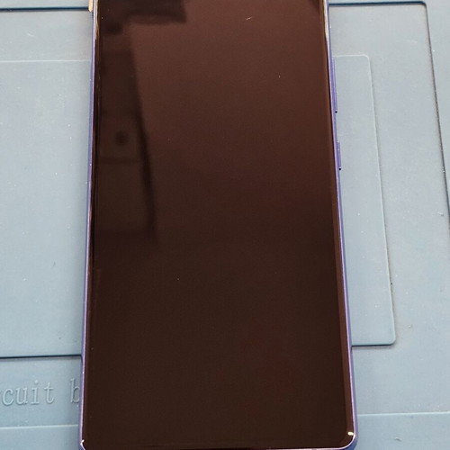 Samsung S10 Lite (G770) Blue screen like new