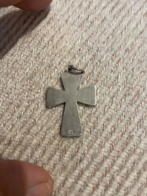 Silver cross like new