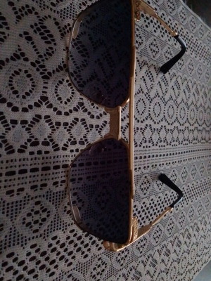 Sunglasses gold color like new
