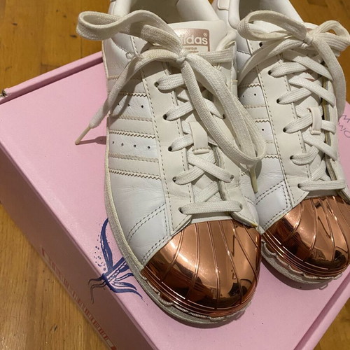 Adidas Superstar shoes used, size 38.5, white with copper toe