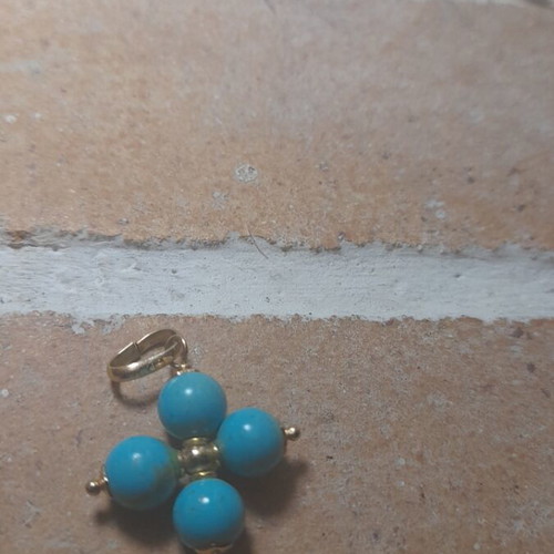 Handmade yellow gold cross pendant with turquoise 14k like new