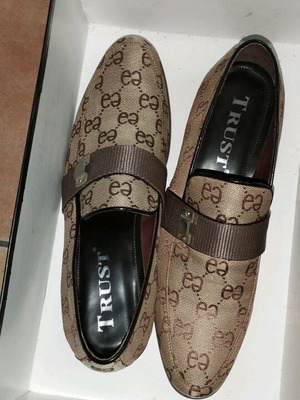 Trust men's shoes loafers like new, size 40, beige brown