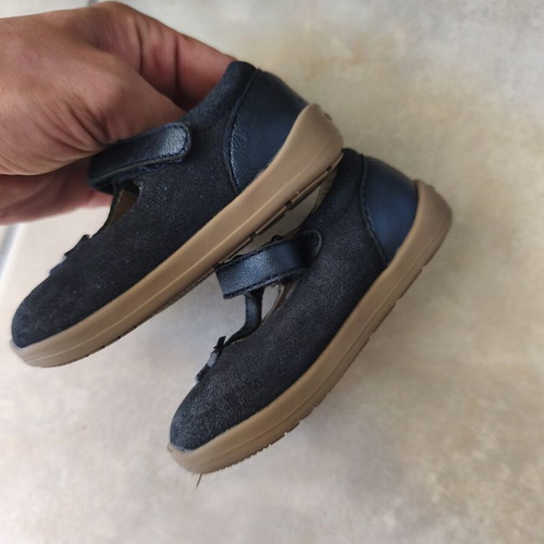 Mayoral children's ballerina shoes navy blue size 20 like new