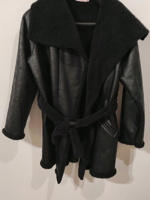 Mouton-style women's coat like new Leben Fashion