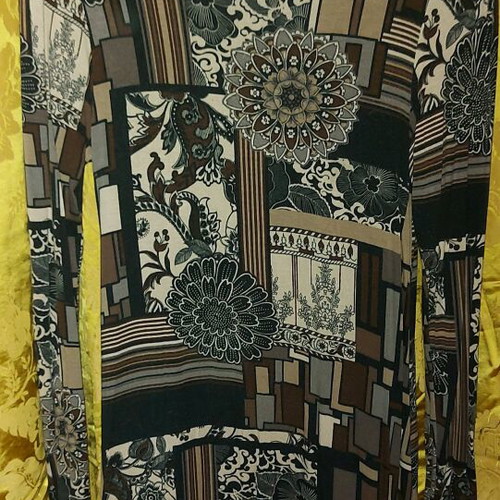 Everyday dress used, size M, Italian origin with black transparency detail