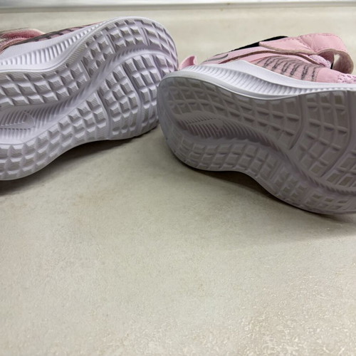 Nike baby sneakers size 19.5 like new, pink