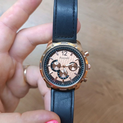 Ferendi women's watch like new, black and gold