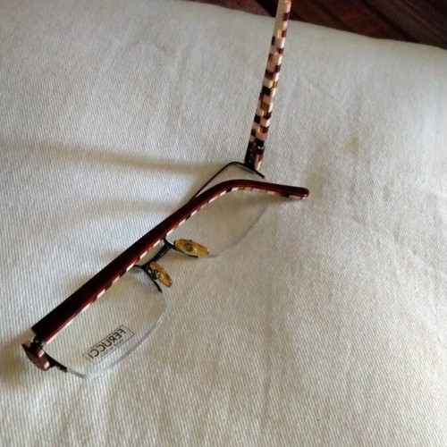 Ferucci Metal Optical Frame like new, nylor style, silver and burgundy