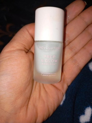 Revolution Prep & Glow Base Coat new