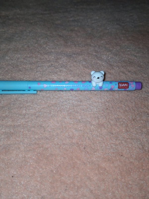 Valentines pen new with protective cap