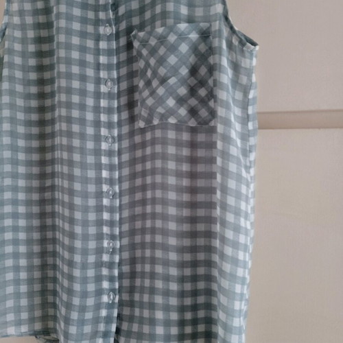 Tally Weijl shirt like new, size Large