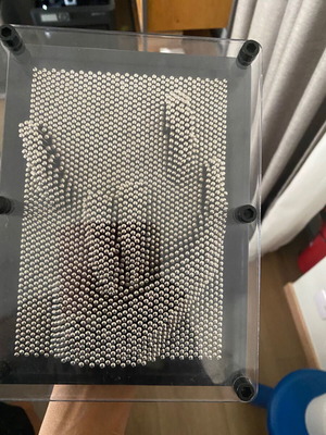 Μεταλλικό 3D PinArt Pin Sculpture επιτραπέζιο διακοσμητικό σαν καινούργιο