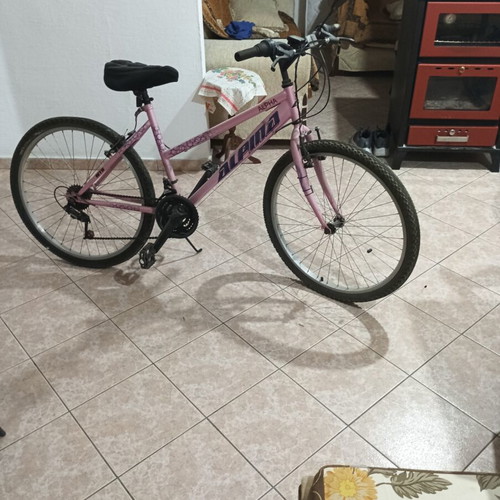 Alpina Alpha MTB 26" women's bike like new, 21 speeds, V-Brakes