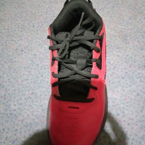 Under Armour men's shoes used, size 38, red