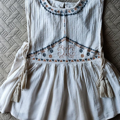 Boho T-shirt with embroidery
