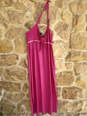 Fuchsia Maxi Summer Dress like new, halterneck with bow and lace