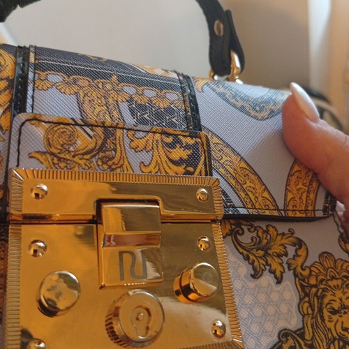 River Island handbag like new with detachable strap multicolor