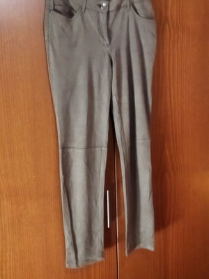 Velvet brown pants size 42 like new