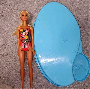 Πισίνα με barbie