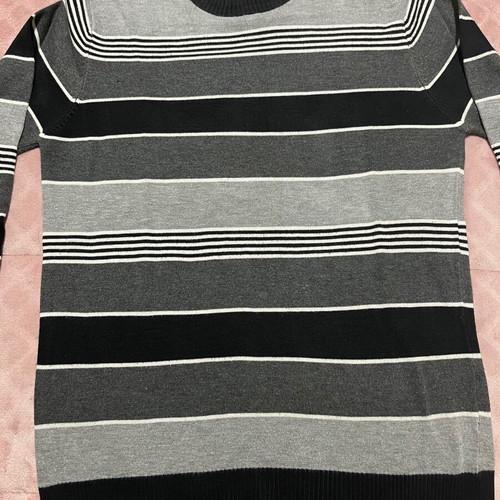 Men's wool long-sleeve sweater, size S, black and white