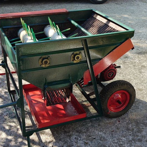 Olive harvesting machine Honda GX 160 used, fully functional