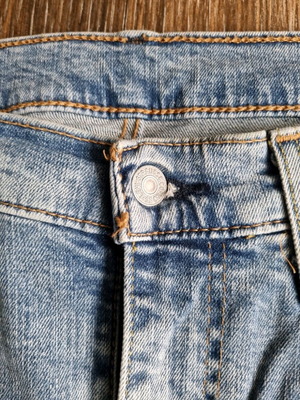 Levi's men 510 slim light blue jeans like new size 34x32