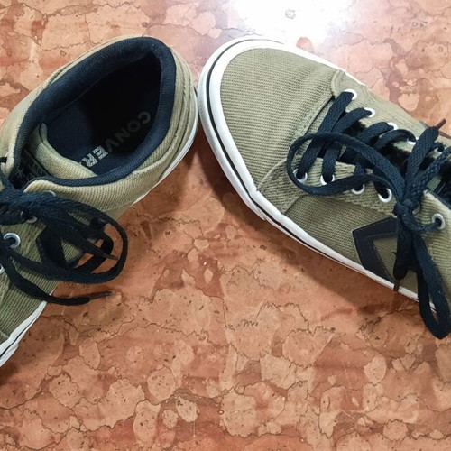Converse El Distrito Ox Sneakers like new, khaki, size 40.5
