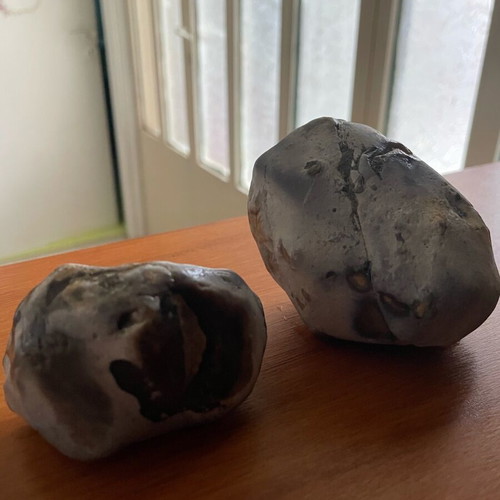 Set of 2 natural flint stones new