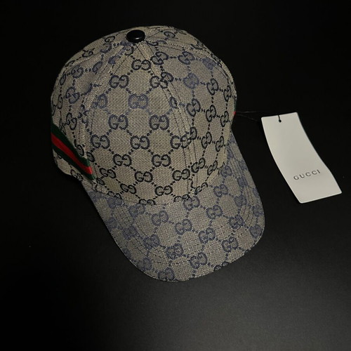 Gucci grey hat size medium like new