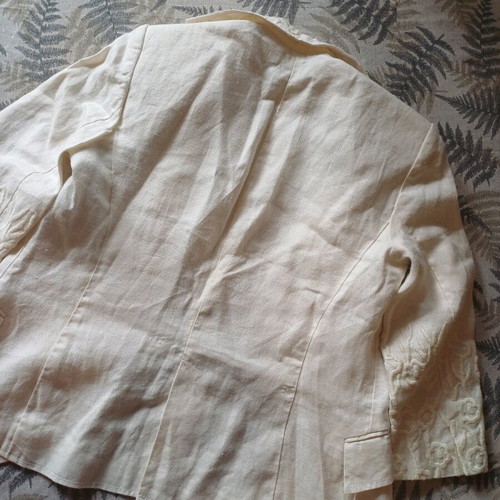 Zara women's beige jacket 3/4 sleeve like new, size 40