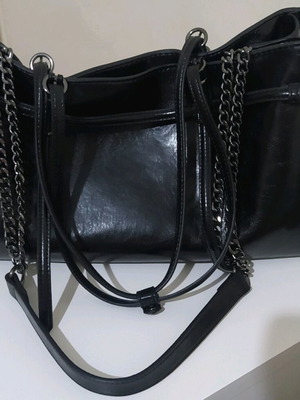 Zara shoulder bag black like new