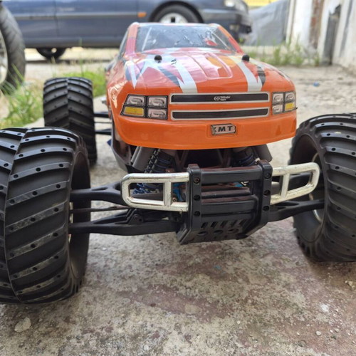 Thunder Tiger MTA-4 S28 1:8 Nitro Monster Truck like new
