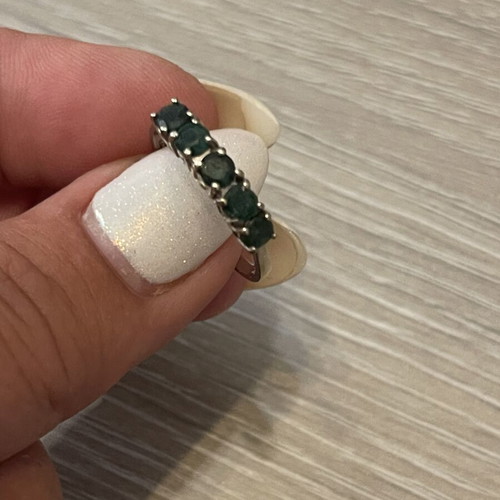 Gold 750 ring with emeralds, used, size 57