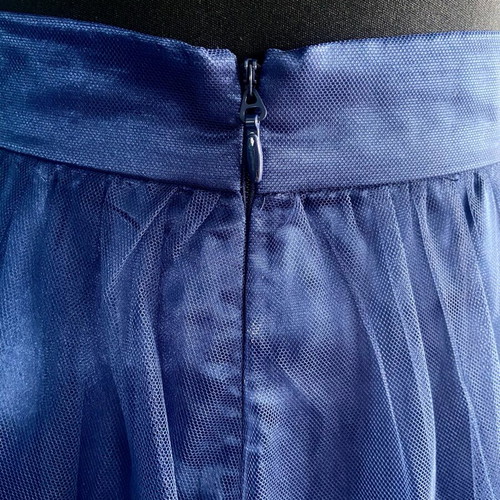 Chi Chi London dark blue lace skirt new, size S